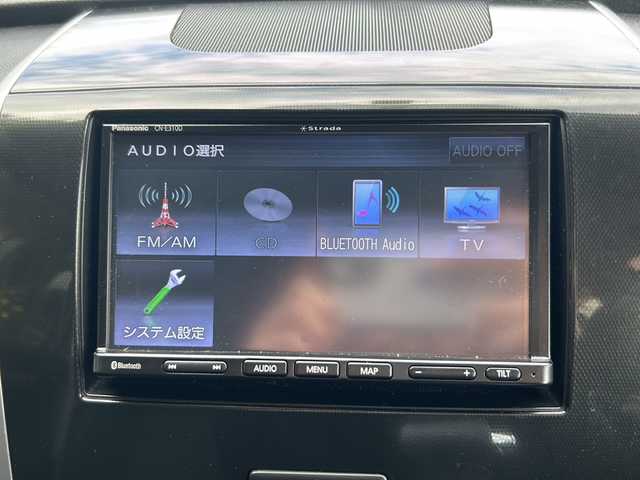 スズキ ワゴンＲ スティングレー T 京都府 2010(平22)年 10.4万km ブルーイッシュブラックパール3 社外SDナビ（CN-E310D）/・CD/FM/AM/Bluetooth/・ワンセグテレビ/ETC/革巻きステアリング/ステアリングリモコン/パドルシフト/シートヒーター（D席）/HIDヘッドライト/スマートキー/プッシュスタートボタン/12V電源/純正15インチアルミホイール/純正フロアマット/取扱説明書/保証書