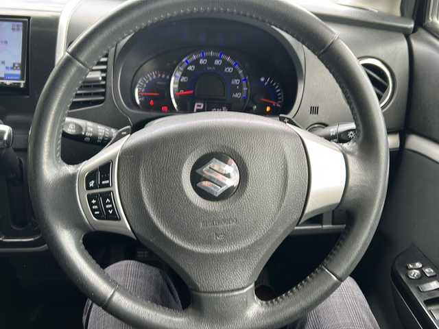 スズキ ワゴンＲ スティングレー T 京都府 2010(平22)年 10.4万km ブルーイッシュブラックパール3 社外SDナビ（CN-E310D）/・CD/FM/AM/Bluetooth/・ワンセグテレビ/ETC/革巻きステアリング/ステアリングリモコン/パドルシフト/シートヒーター（D席）/HIDヘッドライト/スマートキー/プッシュスタートボタン/12V電源/純正15インチアルミホイール/純正フロアマット/取扱説明書/保証書