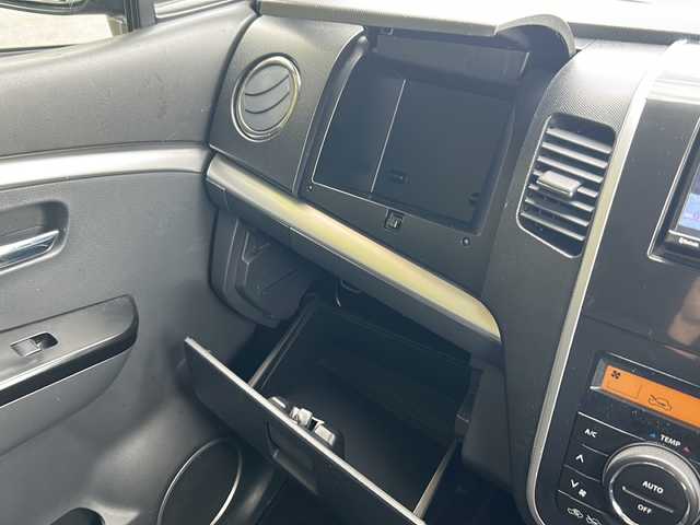 スズキ ワゴンＲ スティングレー T 京都府 2010(平22)年 10.4万km ブルーイッシュブラックパール3 社外SDナビ（CN-E310D）/・CD/FM/AM/Bluetooth/・ワンセグテレビ/ETC/革巻きステアリング/ステアリングリモコン/パドルシフト/シートヒーター（D席）/HIDヘッドライト/スマートキー/プッシュスタートボタン/12V電源/純正15インチアルミホイール/純正フロアマット/取扱説明書/保証書