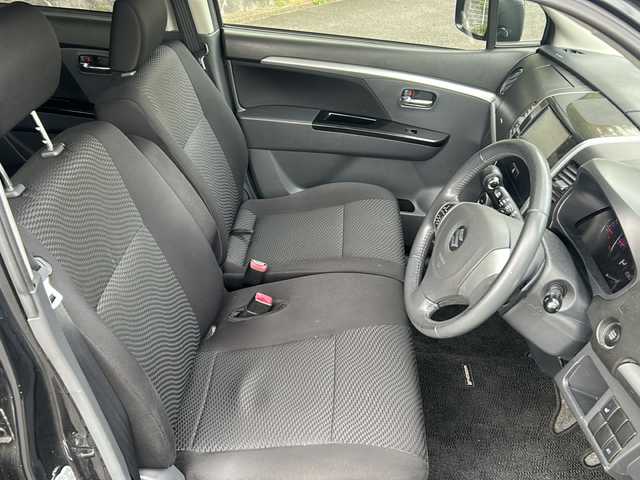 スズキ ワゴンＲ スティングレー T 京都府 2010(平22)年 10.4万km ブルーイッシュブラックパール3 社外SDナビ（CN-E310D）/・CD/FM/AM/Bluetooth/・ワンセグテレビ/ETC/革巻きステアリング/ステアリングリモコン/パドルシフト/シートヒーター（D席）/HIDヘッドライト/スマートキー/プッシュスタートボタン/12V電源/純正15インチアルミホイール/純正フロアマット/取扱説明書/保証書