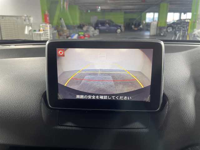 マツダ デミオ 13S 沖縄県 2015(平27)年 14.1万km ソウルレッドプレミアムメタリック 「禁煙車/ワンオーナー/純正ディスプレイオーディオ/Ｂｌｕｅｔｏｏｔｈ/バックカメラ/ＬＥＤヘッドライト/アイドリングストップ/オートライト/電動格納ミラー/横滑り防止装置/スペアキー/取扱説明書/保証書