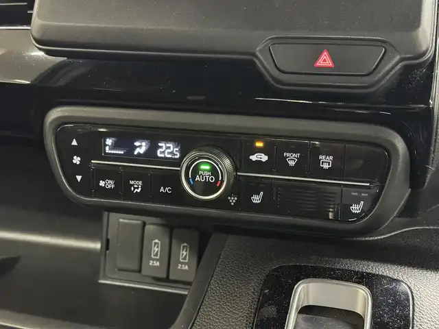 ホンダ Ｎ ＢＯＸ カスタム L 三重県 2021(令3)年 5.5万km クリスタルブラックパール ガソリン/FF/インパネCVT/イクリプス 7インチナビ AVN-P10/（FM/AM/CD/DVD/SD/MUSIC JUKE/TV/USB/iPod/Bluetooth/外部入力）/バックカメラ/片側パワースライドドア/ビルトイン ETC/Honda SENSING/・衝突軽減ブレーキ［CMBS］/・車線維持支援システム［LKAS］/・アダプティブクルーズコントロール/・路外逸脱抑制機能/・標識認識機能/・先行車発進お知らせ機能/・VSA（ABS＆TRC＆横すべり抑制）/など/装備/・シートヒーター（D/N）/・オートエアコン/・オートライト/・LEDヘッドライト＆フロントフォグライト/・ステアリングスイッチ/・充電用USBジャック（2.5A急速充電対応）2ヶ/・純正14inAW/・プッシュスタート/・スマートキーx1/・保/取/ナビ取/など