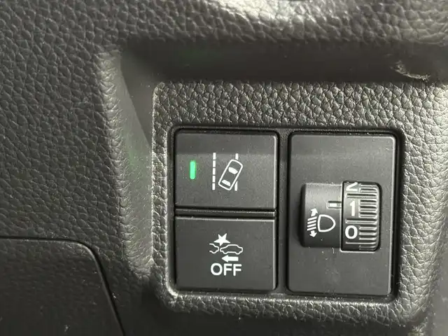 ホンダ Ｎ ＢＯＸ カスタム L 三重県 2021(令3)年 5.5万km クリスタルブラックパール ガソリン/FF/インパネCVT/イクリプス 7インチナビ AVN-P10/（FM/AM/CD/DVD/SD/MUSIC JUKE/TV/USB/iPod/Bluetooth/外部入力）/バックカメラ/片側パワースライドドア/ビルトイン ETC/Honda SENSING/・衝突軽減ブレーキ［CMBS］/・車線維持支援システム［LKAS］/・アダプティブクルーズコントロール/・路外逸脱抑制機能/・標識認識機能/・先行車発進お知らせ機能/・VSA（ABS＆TRC＆横すべり抑制）/など/装備/・シートヒーター（D/N）/・オートエアコン/・オートライト/・LEDヘッドライト＆フロントフォグライト/・ステアリングスイッチ/・充電用USBジャック（2.5A急速充電対応）2ヶ/・純正14inAW/・プッシュスタート/・スマートキーx1/・保/取/ナビ取/など