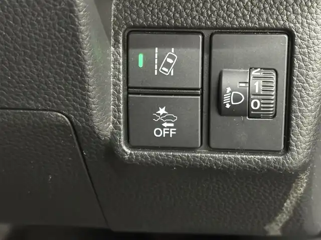 ホンダ Ｎ ＢＯＸ カスタム L 三重県 2021(令3)年 5.5万km クリスタルブラックパール ガソリン/FF/インパネCVT/イクリプス 7インチナビ AVN-P10/（FM/AM/CD/DVD/SD/MUSIC JUKE/TV/USB/iPod/Bluetooth/外部入力）/バックカメラ/片側パワースライドドア/ビルトイン ETC/Honda SENSING/・衝突軽減ブレーキ［CMBS］/・車線維持支援システム［LKAS］/・アダプティブクルーズコントロール/・路外逸脱抑制機能/・標識認識機能/・先行車発進お知らせ機能/・VSA（ABS＆TRC＆横すべり抑制）/など/装備/・シートヒーター（D/N）/・オートエアコン/・オートライト/・LEDヘッドライト＆フロントフォグライト/・ステアリングスイッチ/・充電用USBジャック（2.5A急速充電対応）2ヶ/・純正14inAW/・プッシュスタート/・スマートキーx1/・保/取/ナビ取/など