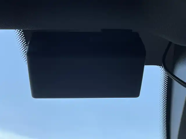 フォルクスワーゲン ゴルフ Ｒ 滋賀県 2014(平26)年 6.9万km ブラック 純正ナビ/（CD/DVD/SD/Bluetooth/AUX/USB）/ビルトインETC/レーンキープアシストシステム/革巻きステアリング/追従型クルーズコントロール/ステアリングリモコン/レザーシート/D席パワーシート/前席シートヒーター/HIDヘッドライト/フォグランプ/オートヘッドライト/電動パーキングブレーキ/オートホールドブレーキ/積み込みサマータイヤ/スペアキー1本/純正アルミホイール