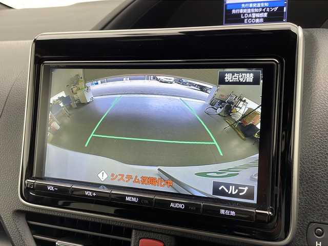 トヨタ ノア Si 宮崎県 2017(平29)年 5.9万km ホワイトパールクリスタルシャイン 禁煙車/トヨタセーフティセンス/純正9型ナビTV/（NSZT-Y66T/CD/DVD/Bluetooth/フルセグTV)/純正バックカメラ/純正ビルトインETC[/純正16インチアルミ/純正TRDスポイラー（フロント/LEDデイライト）/純正ルーフエンドスポイラー/純正LEDオートライト/純正LEDフォグ/純正フロアマット/両側電動スライドドア/プリクラッシュセーフティ/レーンディパーチャーアラート/オートマチックハイビーム/クルーズコントロール/Wオートエアコン/ウインカードアミラー/オート電動格納ミラー/ドライブレコーダー/本革巻ハンドル/スマートキー/プッシュエンジンスタート/新車時保証書/取扱い説明書