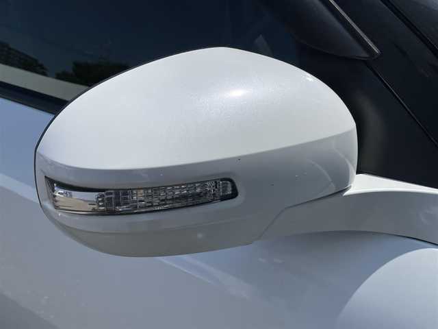 スズキ スイフト スポーツ 新潟県 2014(平26)年 14.8万km スノーホワイトパール ワンオーナー/６MT/運転席レカロシート/社外ステアリング装着/ドアバイザー/プッシュスタート/純正フロアマット/純正運転席シート車載/純正ステアリング車載