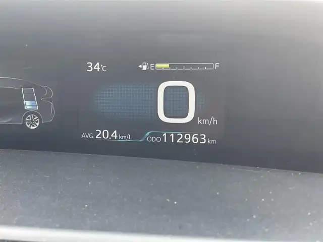 トヨタ プリウス A 埼玉県 2016(平28)年 11.3万km グレーメタリック (株)IDOMが運営する【じしゃロン川越店】の自社ローン専用車両になります。こちらは現金またはオートローンご利用時の価格です。自社ローンご希望の方は別途その旨お申付け下さい/純正SDナビ　NSCP-W64　/フルセグ/Bluetooth/CD/AM/FM/バックカメラ/セーフティセンスP/ブラインドスポットモニタリング/クリアランスソナー/ヘッドアップディスプレイ/ドライブレコーダー/車線逸脱警報/プッシュスタート/スマートキー（スペア×1）/クルーズコントロール/LED/ドアバイザー/純正１５インチアルミホイール/フロントスポイラー/リアフォグ/自動防眩ミラー