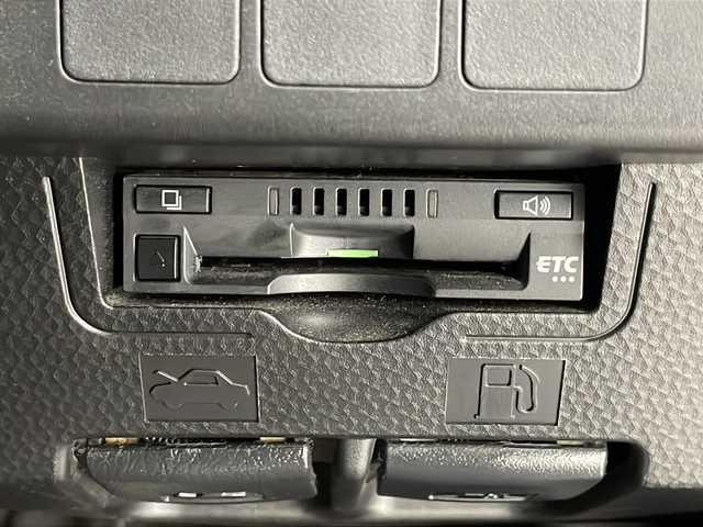 ダイハツ トール カスタムG ターボ SAⅡ 千葉県 2017(平29)年 5.3万km プラムブラウンクリスタルマイカ 衝突軽減ブレーキ/レーンキープアシスト/クルーズコントロール/社外メモリナビ/（フルセグ/Bluetooth/CD/DVD/FM/AM）/全方位カメラ/フリップダウンモニター/アイドリングストップ/ETC/ドライブレコーダー（前後）/両側パワースライドドア/シートヒーター（運転席＋助手席）/スマートキー/コーナーセンサー（前後）/LEDヘッドライト/フォグライト/電動格納ミラー/ロールサンシェード/純正フロアマット/純正サイドバイザー