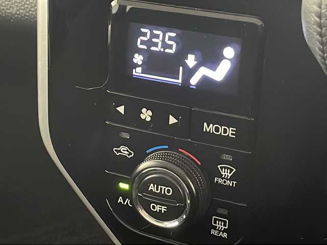 ダイハツ トール カスタムG ターボ SAⅡ 千葉県 2017(平29)年 5.3万km プラムブラウンクリスタルマイカ 衝突軽減ブレーキ/レーンキープアシスト/クルーズコントロール/社外メモリナビ/（フルセグ/Bluetooth/CD/DVD/FM/AM）/全方位カメラ/フリップダウンモニター/アイドリングストップ/ETC/ドライブレコーダー（前後）/両側パワースライドドア/シートヒーター（運転席＋助手席）/スマートキー/コーナーセンサー（前後）/LEDヘッドライト/フォグライト/電動格納ミラー/ロールサンシェード/純正フロアマット/純正サイドバイザー