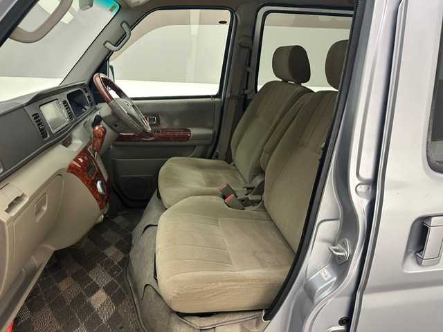 ダイハツ アトレー ワゴン カスタム ターボ RS 兵庫県 2010(平22)年 8.8万km ブライトシルバーメタリック 社外7インチナビ（FM/AM・CD/DVD・ワンセグ）/ETC/リモコンキー/両側スライドドア/社外AW14インチ/純正フロアマット/HIDヘッドランプ/フォグランプ/電動格納ミラー/ドアバイザー