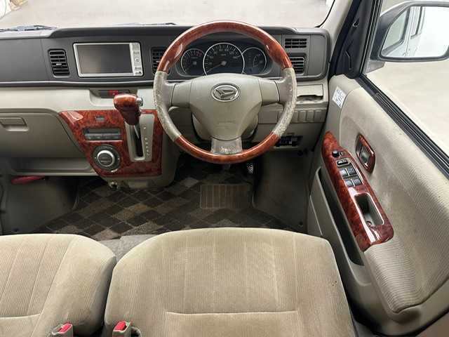 ダイハツ アトレー ワゴン カスタム ターボ RS 兵庫県 2010(平22)年 8.8万km ブライトシルバーメタリック 社外7インチナビ（FM/AM・CD/DVD・ワンセグ）/ETC/リモコンキー/両側スライドドア/社外AW14インチ/純正フロアマット/HIDヘッドランプ/フォグランプ/電動格納ミラー/ドアバイザー