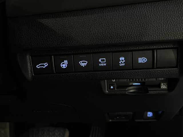 トヨタ ハリアー ハイブリッド Z レザーパッケージ 山形県 2021(令3)年 2.7万km ホワイトパールクリスタルシャイン 禁煙車/４WD/JBLサウンド/トヨタセーフティセンス/ブラインドスポットモニター/レーダークルーズコントロール/レーンキープアシスト/オートマチックハイビーム/全方位カメラ/デジタルインナーミラー/純正ドライブレコーダー/純正ディスプレイオーディオ/（Bluetooth/フルセグ/AM/FM/USB)/置くだけ充電/ステアリングスイッチ/ステアリングヒーター/レザーシート/D席メモリー付きシート/前席パワーシート/前席シートヒーター・エアシート/ETC2.0/純正フロアマット/スマートキー×２/パワーバックドア/純正アルミホイール/フォグランプ/取扱説明書/記録簿