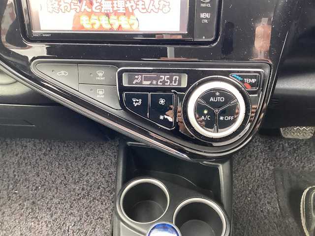 トヨタ アクア G 鹿児島県 2017(平29)年 5.5万km ブラックマイカ 純正SDナビ/フルセグ/バックカメラ/Bluetooth/ビルトインETC/スマートキー×2/プッシュスタート/ドライブレコーダー/クルーズコントロール/衝突被害軽減ブレーキ/レーンキープアシスト
