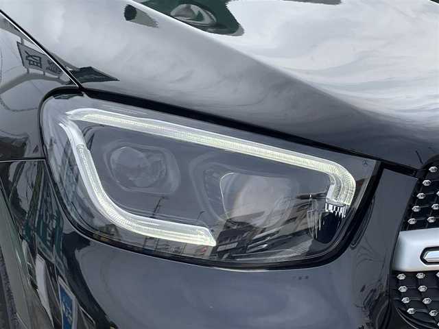 メルセデス・ベンツ ＧＬＣ２２０ d 4マチック クーペ AMGライン 神奈川県 2020(令2)年 2.6万km オブシディアンブラック 純正10インチワイドディスプレイ/　（ナビ機能・フルセグTV・Bluetooth）/パノラミックスライディングルーフ/レーダーセーフティパッケージ/360°カメラシステム/ハーフレザーシート/置くだけ充電/ブラインドスポットモニター/パワーバックドア/全席シートヒーター/LEDヘッドライト/前席パワーシート/ETC2.0/スマートキー/保証書/取扱説明書/令和3～7年ディーラー記録簿あり