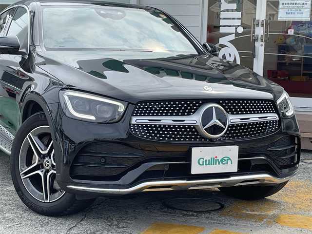 メルセデス・ベンツ ＧＬＣ２２０ d 4マチック クーペ AMGライン 神奈川県 2020(令2)年 2.6万km オブシディアンブラック 純正10インチワイドディスプレイ/　（ナビ機能・フルセグTV・Bluetooth）/パノラミックスライディングルーフ/レーダーセーフティパッケージ/360°カメラシステム/ハーフレザーシート/置くだけ充電/ブラインドスポットモニター/パワーバックドア/全席シートヒーター/LEDヘッドライト/前席パワーシート/ETC2.0/スマートキー/保証書/取扱説明書/令和3～7年ディーラー記録簿あり