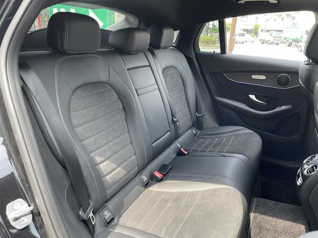 メルセデス・ベンツ ＧＬＣ２２０ d 4マチック クーペ AMGライン 神奈川県 2020(令2)年 2.6万km オブシディアンブラック 純正10インチワイドディスプレイ/　（ナビ機能・フルセグTV・Bluetooth）/パノラミックスライディングルーフ/レーダーセーフティパッケージ/360°カメラシステム/ハーフレザーシート/置くだけ充電/ブラインドスポットモニター/パワーバックドア/全席シートヒーター/LEDヘッドライト/前席パワーシート/ETC2.0/スマートキー/保証書/取扱説明書/令和3～7年ディーラー記録簿あり