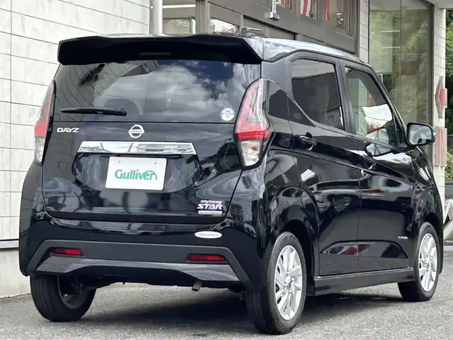 日産 デイズ HWS X プロパイロットED 茨城県 2020(令2)年 4.6万km ブラック ・外部検査済み/・純正８型ナビゲーション/・アラウンドビューモニター/・プロパイロット/・追従クルーズコントロール/・レーダーブレーキ/・LEDヘッドライト/・電子パーキングブレーキ/・CD/DVD/Bluetooth/・フルセグTV/・USBポート/・オートエアコン/・サイドエアバッグ/・スマートキー/・スペアキー/・プッシュスタート/・ドライブレコーダー/・ETC/・新車保証書/・取扱説明書
