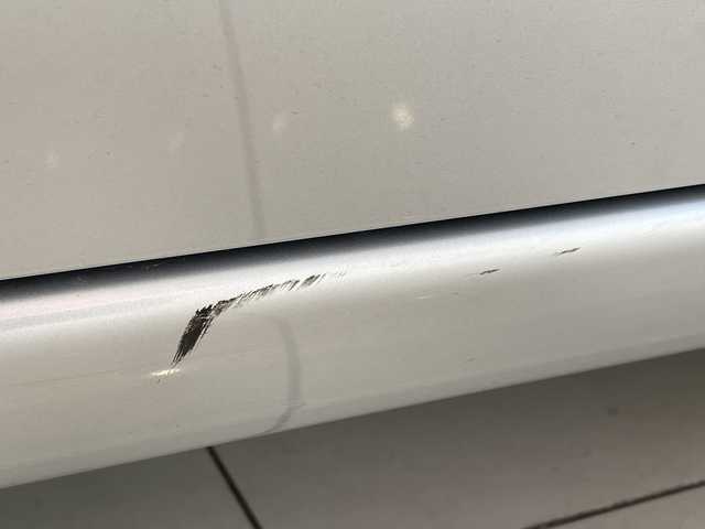 日産 ノート e－パワー X Vセレクション 埼玉県 2020(令2)年 3.6万km ブリリアントシルバー エマージェンシーブレーキ/純正ナビ/　　CD/DVD/BT/フルセグTV/アラウンドビューモニター/インテリジェントクルーズコントロール/LEDオートライト/純正15インチAW/インテリジェントルームミラー/プッシュスタート/ETC/禁煙車