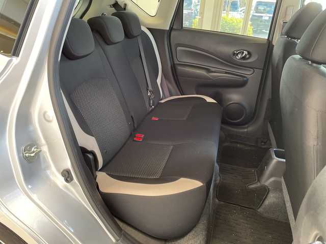 日産 ノート e－パワー X Vセレクション 埼玉県 2020(令2)年 3.6万km ブリリアントシルバー エマージェンシーブレーキ/純正ナビ/　　CD/DVD/BT/フルセグTV/アラウンドビューモニター/インテリジェントクルーズコントロール/LEDオートライト/純正15インチAW/インテリジェントルームミラー/プッシュスタート/ETC/禁煙車