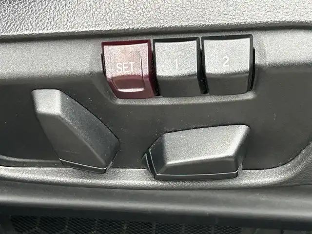 ＢＭＷ ２１８ｄ アクティブツアラー ラグジュアリー 福岡県 2018(平30)年 4.7万km サファイアブラックP 純正ナビ/CD/DVD/Bluetooth/USB/黒革シート/パワーシート/シートヒーター/Bカメラ/ETC/前後ドライブレコーダー/LKA/BSM/純正17インチAW/LEDヘッドライト/ハンズフリーパワーテールゲート/純正フロアマット/スマートキー