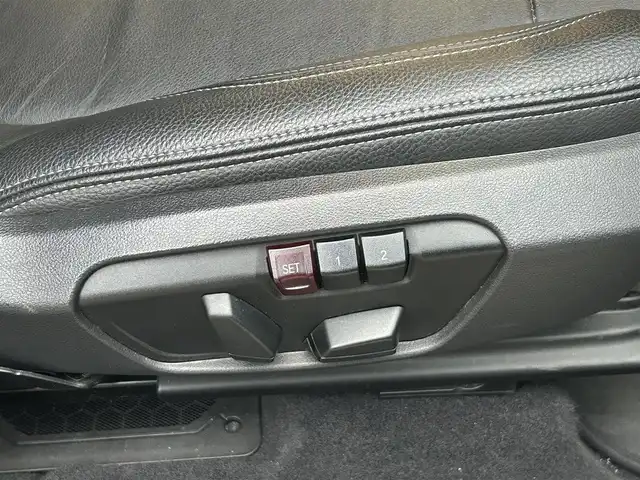 ＢＭＷ ２１８ｄ アクティブツアラー ラグジュアリー 福岡県 2018(平30)年 4.7万km サファイアブラックP 純正ナビ/CD/DVD/Bluetooth/USB/黒革シート/パワーシート/シートヒーター/Bカメラ/ETC/前後ドライブレコーダー/LKA/BSM/純正17インチAW/LEDヘッドライト/ハンズフリーパワーテールゲート/純正フロアマット/スマートキー