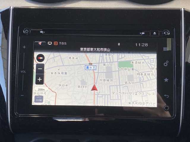スズキ スイフト HYBRID RS 東京都 2017(平29)年 5.8万km プレミアムシルバーメタリック フルセグチューナー/Bluetooth接続/・テレビ視聴、音楽試聴/MTモード付（パドルシフト）/純正フロアマット/ドライブレコーダー付き/ハイブリッド車両/全方位カメラ付き/純正アルミホイール
