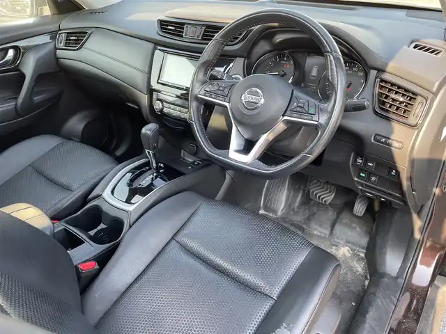 日産 エクストレイル 20Xi 福岡県 2019(令1)年 7.4万km インペリアルアンバーP パノラマルーフ/プロパイロット/AUTECHグリル/carrozzeriaナビ/（CD/DVD/フルセグTV/Bluetooth）/全方位モニター/ETC/ドライブレコーダー/デジタルインナーミラー/カプロンシート/衝突被害軽減ブレーキ/車線逸脱防止支援機能/コーナーセンサー/パワーバックドア/オートブレーキホールド/純正18インチAW/LEDヘッドライト