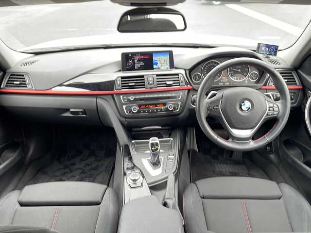 ＢＭＷ ３２０ｄ スポーツ 山口県 2013(平25)年 6.8万km 白 ワンオーナー/禁煙車/スマートキー/プッシュスタート/純正HDDナビ/(BT/DVD/ラジオ)/バックカメラ/コーナーセンサー/レーダー探知機/クルーズコントロール/パドルシフト/オートエアコン/オートライト/純正アルミホイール/純正フロアマット/保証書/取扱説明書