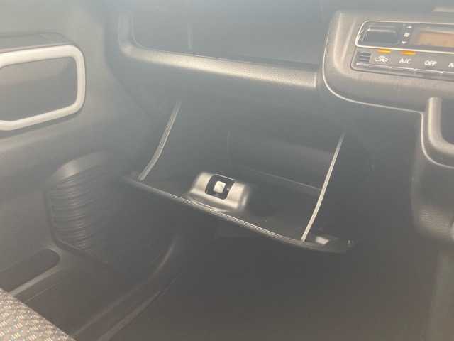 スズキ ハスラー HYBRID X 千葉県 2020(令2)年 4.9万km フェニックスレッドパール/ガンメタリック2トーンルーフ 社外ナビ/フルセグTV/CD/DVD/Bluetooth/ETC/衝突被害軽減ブレーキ/車線逸脱警報/前席シートヒーター/ステアリングスイッチ/プッシュスタート/スマートキー/スペアキー×１/純正フロアマット/保証書・取扱説明書