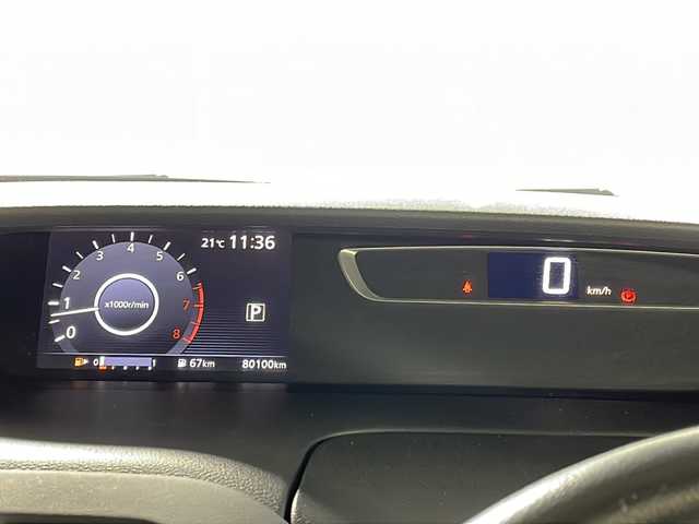 日産 セレナ ハイウェイスター 沖縄県 2017(平29)年 8.1万km ブリリアントホワイトパール 2トーン 県外仕入れ　/禁煙車　/純正９インチナビ[MM51D-L]/（フルセグＴＶ　ＣＤ　ＤＶＤ　Ｂｌｕｅｔｏｏｔｈ）　/11インチフリップダウンモニター　/プロパイロット/アラウンドビューモニター　/デジタルインナーミラー　/電動パーキングブレーキ　/ＥＴＣ２．０/前方ドライブレコーダー/衝突被害軽減ブレーキ/車線逸脱警報機能/アダプティブクルーズコントロール/ステアリングスイッチ