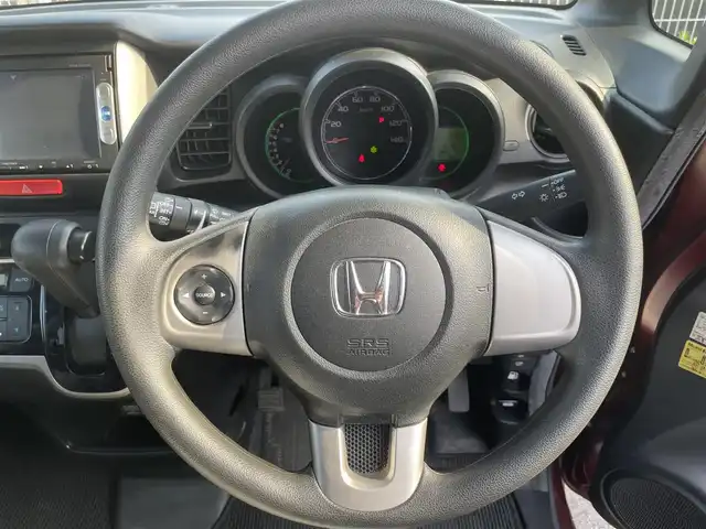 ホンダ Ｎ ＢＯＸ SSパッケージ 富山県 2015(平27)年 3.6万km プレミアムディープロッソパール ワンオーナー/純正メモリナビ【VXM-155VSi】/　(DVD/ワンセグTV/Bluetooth/USB)/バックカメラ/両側パワースライドドア/衝突被害軽減システム/横滑り防止装置/チップアップシート/純正14インチアルミホイール/スマートキー/純正フロアマット/カーテンエアバック/スペアキー1本/保証書/取扱説明書