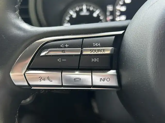 マツダ マツダ３セダン XD Lパッケージ 福島県 2021(令3)年 4.8万km ソウルレッドクリスタルM 登録時走行距離：47/226/ワンオーナー/メーカー純正SDナビ/（AM/FM/BT接続/フルセグチTV/DVD/CD）/バックカメラ/純正AW/純正フロアマット/革製シート/クルーズコントロール/パドルシフト/ETC/コーナーセンサー/クリアランスソナー/横滑り防止装置/ドラレコ/電動パーキングブレーキ/PUSHスタート/シートヒーター/ステアリングヒーター/ステアリングスイッチ/パワーシート（Ｄ席）/オートライト/LEDヘッドライト/ウィンカーミラー/保証書/取扱説明書