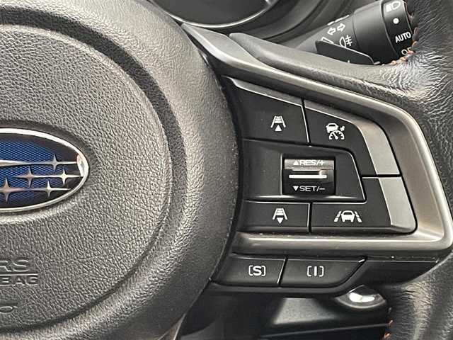 スバル インプレッサ ＸＶ 2．0i－L アイサイト 大阪府 2018(平30)年 6.8万km クールグレーカーキ ワンオーナー/純正SDメモリナビ(CN-LR830DFC)/BT/CD/DVD/SD/USB/TV/AppleCarPlay/AndroidAuto/バックカメラ/ドライブレコーダー/追従機能付きクルーズコントロール/レーンキープアシスト/ヒルスタートアシスト/革巻きステアリング/パドルシフト/LEDヘッドライト/前後フォグランプ/ヘッドライトウォッシャー/ステアリング連動ヘッドライト/純正フロアマット/純正AW/電格ミラー/ETC2.0