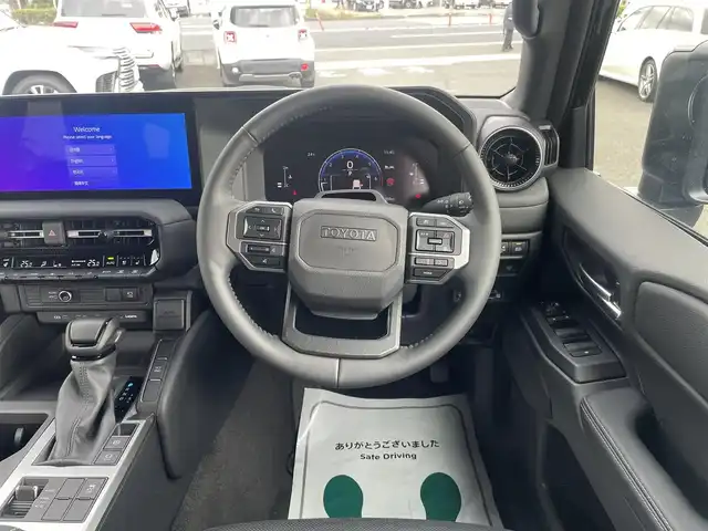 トヨタ ランドクルーザー ２５０ VX 神奈川県 2024(令6)年 0.4万km 黒