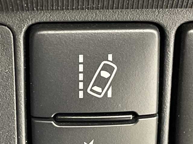 トヨタ アクア S スタイルブラック 群馬県 2017(平29)年 1.9万km ブラックマイカ 純正ナビ　バックカメラ　フルセグＴＶ　ビルトインＥＴＣ　衝突被害軽減ブレーキ　レーンアシスト　オートマチックハイビーム　スマートキー　プッシュスタートボタン　フロアマット　横滑り防止装置　禁煙車