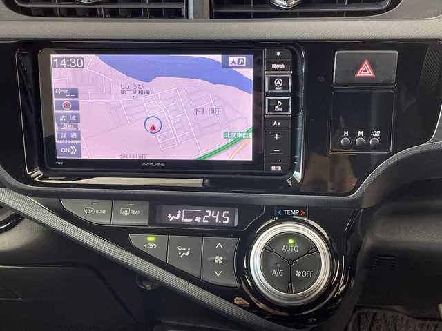 トヨタ アクア S スタイルブラック 群馬県 2017(平29)年 1.9万km ブラックマイカ 純正ナビ　バックカメラ　フルセグＴＶ　ビルトインＥＴＣ　衝突被害軽減ブレーキ　レーンアシスト　オートマチックハイビーム　スマートキー　プッシュスタートボタン　フロアマット　横滑り防止装置　禁煙車