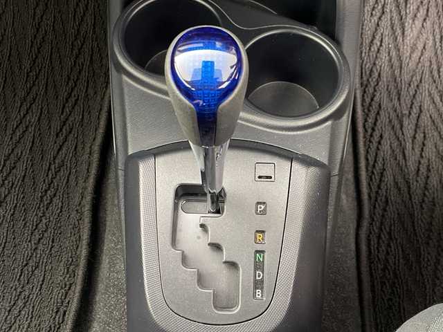 トヨタ アクア S スタイルブラック 群馬県 2017(平29)年 1.9万km ブラックマイカ 純正ナビ　バックカメラ　フルセグＴＶ　ビルトインＥＴＣ　衝突被害軽減ブレーキ　レーンアシスト　オートマチックハイビーム　スマートキー　プッシュスタートボタン　フロアマット　横滑り防止装置　禁煙車