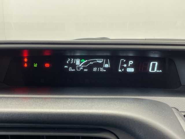 トヨタ アクア S スタイルブラック 群馬県 2017(平29)年 1.9万km ブラックマイカ 純正ナビ　バックカメラ　フルセグＴＶ　ビルトインＥＴＣ　衝突被害軽減ブレーキ　レーンアシスト　オートマチックハイビーム　スマートキー　プッシュスタートボタン　フロアマット　横滑り防止装置　禁煙車