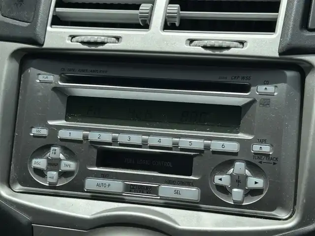 トヨタ ヴィッツ U 滋賀県 2006(平18)年 12.6万km ミディアムシルバーメタリック ４WD/純正CD/MDデッキ/プッシュスタート/スマートキー/電動格納ミラー/サイドエアバック/オートエアコン/ABS