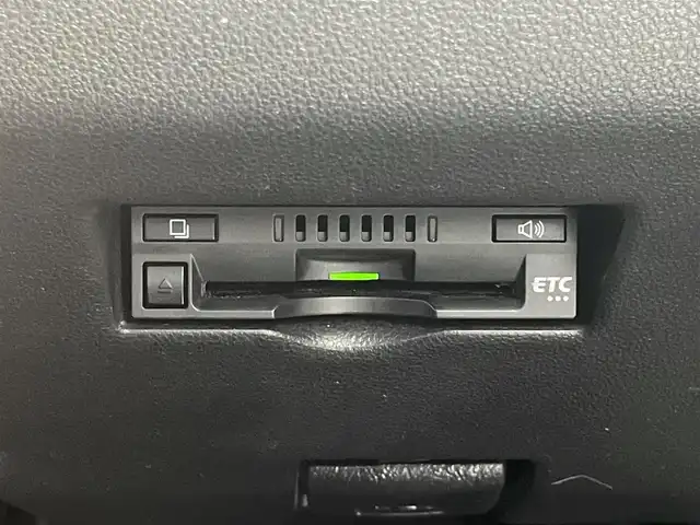 トヨタ パッソ モーダ 愛知県 2019(平31)年 6.9万km ブラックマイカメタリック/パウダリーベージュメタリック 2トーン 純正ナビ　フルセグＴＶ　Ｂｌｕｅｔｏｏｔｈ　ＤＶＤ再生　バックカメラ　ＵＳＢ入力端子　ＥＴＣ　前後ドラレコ　衝突軽減　オートハイビーム　ＬＥＤヘッドライト　プッシュスタート　純正フロアマット　禁煙車