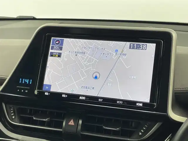 トヨタ Ｃ－ＨＲ G 埼玉県 2019(令1)年 5.1万km ホワイト/ブラックマイカ 2トーン 純正９インチナビ　バックカメラ　ＢＳＭ　ドライブレコーダー　ＥＴＣ　セーフティセンス　レーダークルーズコントロール　ＬＥＤヘッドライト　オートライト　シートヒーター　プッシュスタート　スマートキー