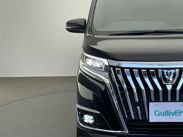 トヨタ エスクァイア Gi 愛知県 2021(令3)年 4.9万km スパークリングブラックパールクリスタルシャイン 純正１０型ナビ　フルセグＴＶ　純正１２．１型後席モニター　純正エアロ　モデリスタ１７インチＡＷ　シートヒーター　両側パワースライドドア　ＥＴＣ　セーフティセンス　衝突軽減　クルコン　車線逸脱　ＬＥＤオートライト　禁煙車