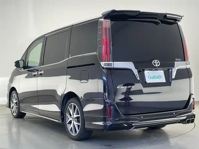 トヨタ エスクァイア Gi 愛知県 2021(令3)年 4.9万km スパークリングブラックパールクリスタルシャイン 純正１０型ナビ　フルセグＴＶ　純正１２．１型後席モニター　純正エアロ　モデリスタ１７インチＡＷ　シートヒーター　両側パワースライドドア　ＥＴＣ　セーフティセンス　衝突軽減　クルコン　車線逸脱　ＬＥＤオートライト　禁煙車