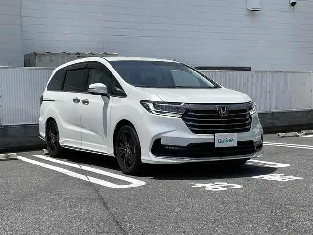 ホンダ オデッセイ ハイブリッド e:HEVアブソルート EX 群馬県 2021(令3)年 4万km プラチナホワイトパール ワンオーナー/純正SDナビ(AM・FM/BT/フルセグTV)/両側パワースライドドア/ビルトインETC2.0/追従クルーズコントロール/横滑り防止装置/車線逸脱防止アラート/ステアリングスイッチ/ステアリングヒーター/パワーシート(D/N席)/シートヒーター(D/N席)/オットマン/オートライト/LEDヘッドライト/電格ミラー/コーナーセンサー/プッシュスタート/スマートキー×2/取扱説明書/保証書/記録簿