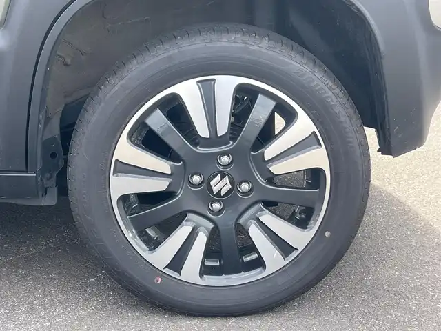 スズキ クロスビー HYBRID MZ 秋田県 2023(令5)年 3.5万km タフカーキパールメタリック/ホワイト2トーン ４WD/ターボ/衝突軽減システム/社外オーディオ（AM/FM/CD)/LEDヘッドライト/全方位カメラ/純正アルミ/スマートキー/アイドリングストップ/プッシュスタート/オートマチックハイビーム/クルーズコントロール/レーンキープアシスト/コーナーセンサー/ダウンヒルアシストコントロール/ステアリングスイッチ/パドルシフト/ドライブレコーダー/ETC/社外フロアマット/オートライト/オートエアコン/パワーステアリング/パワーウィンドウ/横滑り防止/盗難防止装置/寒冷地仕様/電動格納ウィンカーミラー/保証書/取扱説明書/記録簿