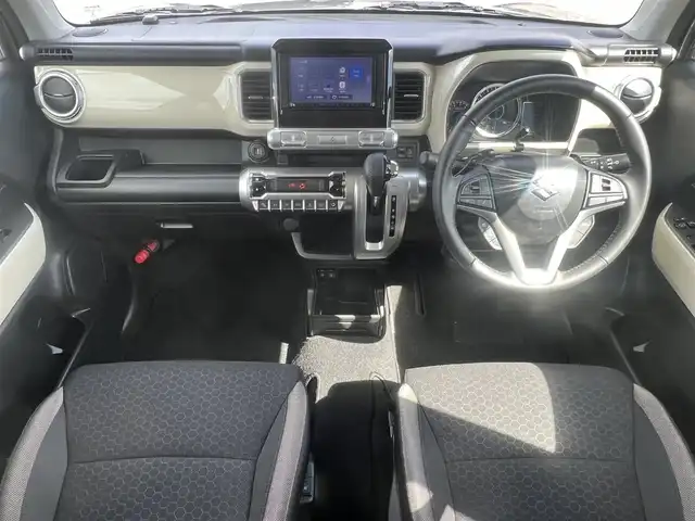 スズキ クロスビー HYBRID MZ 秋田県 2023(令5)年 3.5万km タフカーキパールメタリック/ホワイト2トーン ４WD/ターボ/衝突軽減システム/社外オーディオ（AM/FM/CD)/LEDヘッドライト/全方位カメラ/純正アルミ/スマートキー/アイドリングストップ/プッシュスタート/オートマチックハイビーム/クルーズコントロール/レーンキープアシスト/コーナーセンサー/ダウンヒルアシストコントロール/ステアリングスイッチ/パドルシフト/ドライブレコーダー/ETC/社外フロアマット/オートライト/オートエアコン/パワーステアリング/パワーウィンドウ/横滑り防止/盗難防止装置/寒冷地仕様/電動格納ウィンカーミラー/保証書/取扱説明書/記録簿