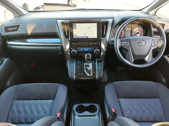 トヨタ アルファード S 東京都 2021(令3)年 1.1万km ブラック 純正ディスプレイオーディオ/（ナビ機能/USB接続/Bluetooth//バックカメラ/AC100V電源/Ｔｏｙｏｔａ　Ｓａｆｅｔｙ　Ｓｅｎｓｅ/・レーダークルーズコントロール/・レーンディパーチャーアシスト/・プリクラッシュセーフティ/・ロードサインアシスト/クリアランスソナー/両側電動スライド/ＬＥＤヘッドライト/ナノイー/ビルトインＥＴＣ/ドライブレコーダー/純正フロアマット/純正18インチAW/スマートキー/取扱説明書