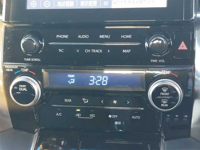 トヨタ アルファード S 東京都 2021(令3)年 1.1万km ブラック 純正ディスプレイオーディオ/（ナビ機能/USB接続/Bluetooth//バックカメラ/AC100V電源/Ｔｏｙｏｔａ　Ｓａｆｅｔｙ　Ｓｅｎｓｅ/・レーダークルーズコントロール/・レーンディパーチャーアシスト/・プリクラッシュセーフティ/・ロードサインアシスト/クリアランスソナー/両側電動スライド/ＬＥＤヘッドライト/ナノイー/ビルトインＥＴＣ/ドライブレコーダー/純正フロアマット/純正18インチAW/スマートキー/取扱説明書