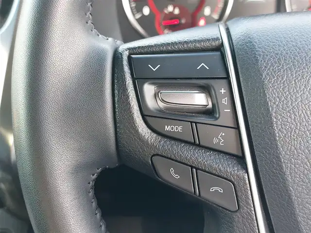 トヨタ アルファード S 東京都 2021(令3)年 1.1万km ブラック 純正ディスプレイオーディオ/（ナビ機能/USB接続/Bluetooth//バックカメラ/AC100V電源/Ｔｏｙｏｔａ　Ｓａｆｅｔｙ　Ｓｅｎｓｅ/・レーダークルーズコントロール/・レーンディパーチャーアシスト/・プリクラッシュセーフティ/・ロードサインアシスト/クリアランスソナー/両側電動スライド/ＬＥＤヘッドライト/ナノイー/ビルトインＥＴＣ/ドライブレコーダー/純正フロアマット/純正18インチAW/スマートキー/取扱説明書